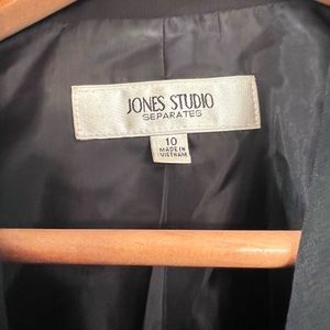 Jones Studio blazer, size 10